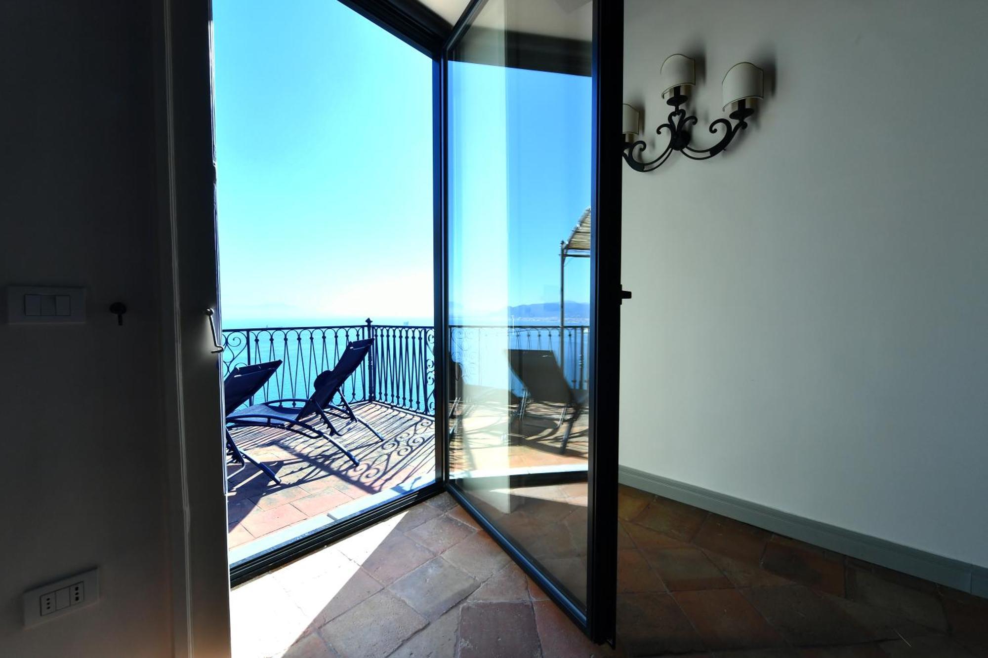 In Costa Relais & Luxury Suites Vietri Zewnętrze zdjęcie