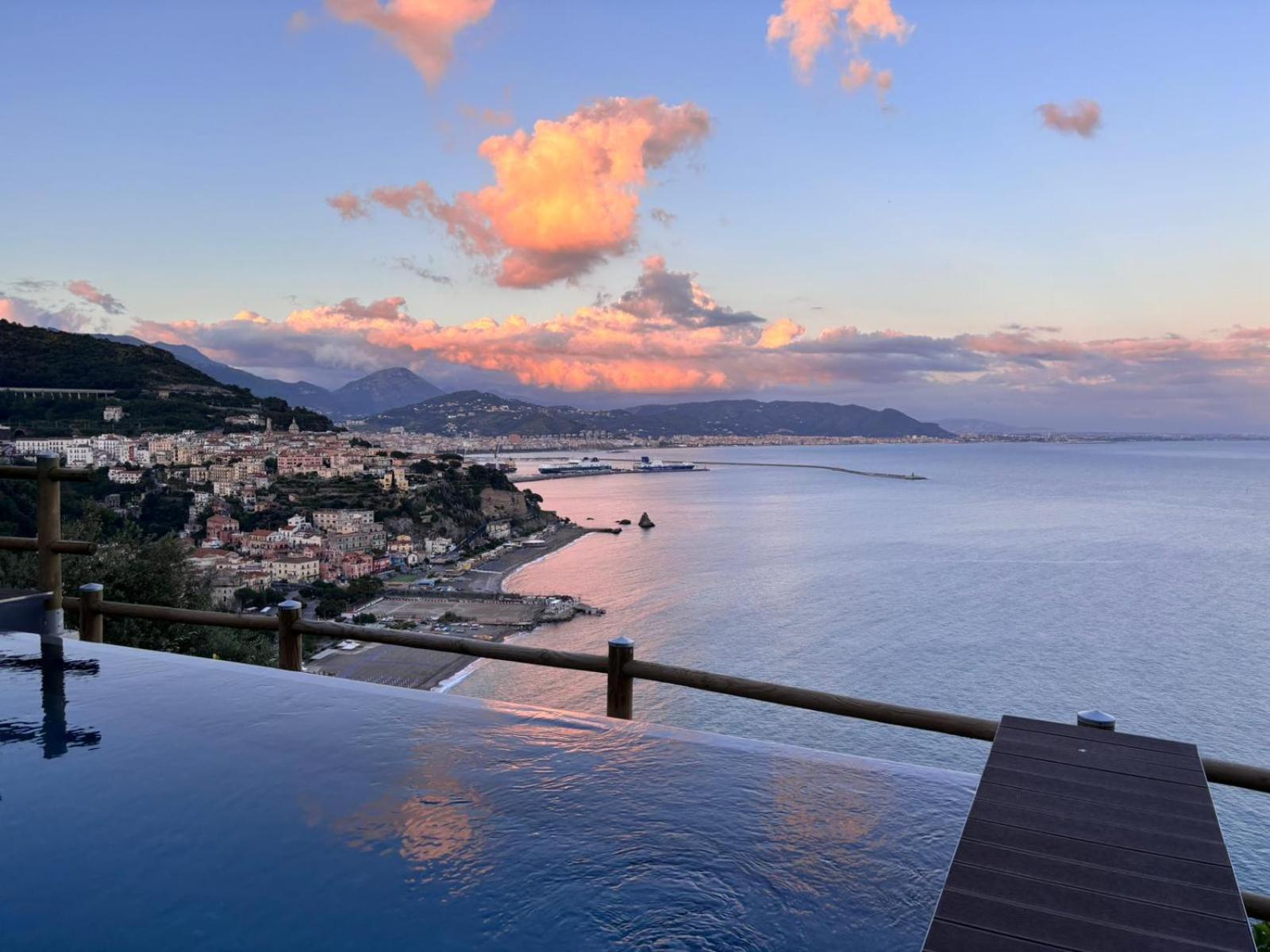 In Costa Relais & Luxury Suites Vietri Zewnętrze zdjęcie